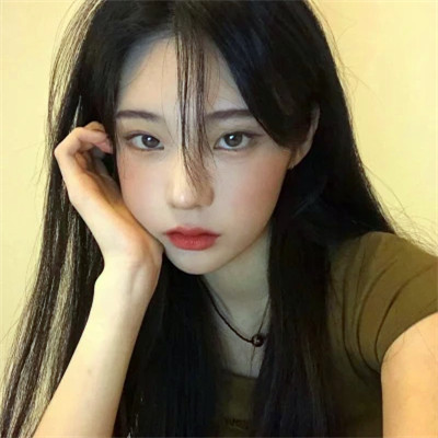 干净有品位的微信女生头像