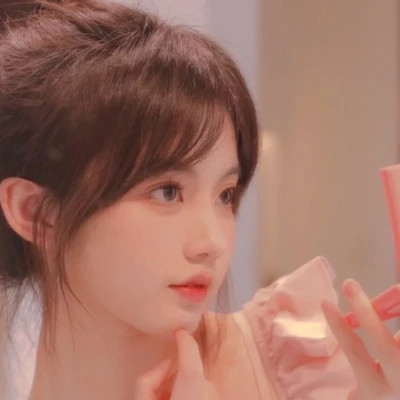 2025年独特的女生头像