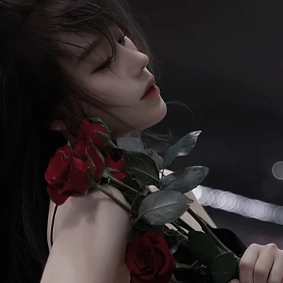2025年独特的女生头像