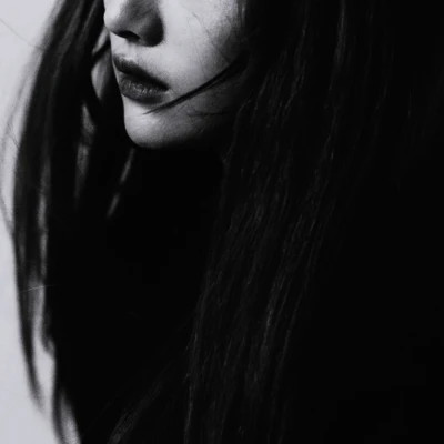 伤感丧系风格女头像图片
