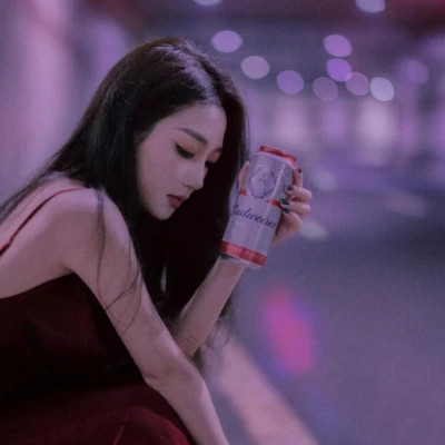 伤感丧系风格女头像图片