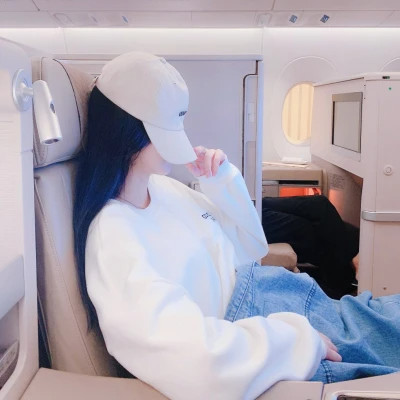 帽子控女生头像超酷图片