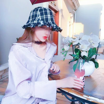 戴帽子的最新女头像图片