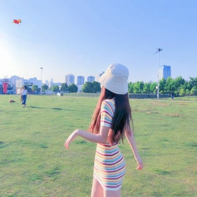 头像图片2025最新款女帽子