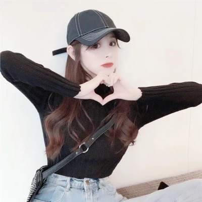 戴帽子遮脸女生头像图片