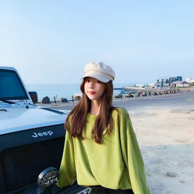女生头像高冷戴帽子侧脸