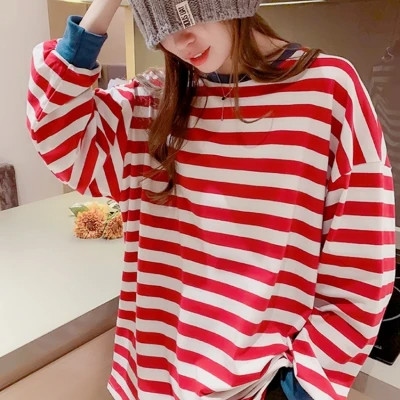 女生头像高冷戴帽子侧脸