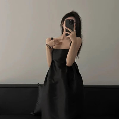 女生自拍高级感头像图片