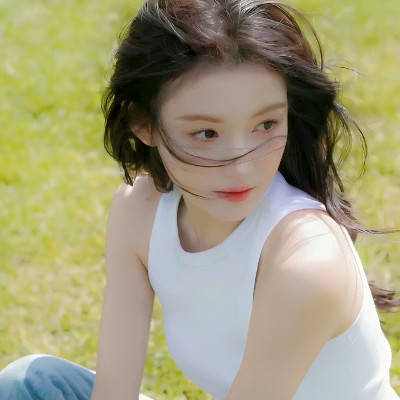 精选女生头像图片