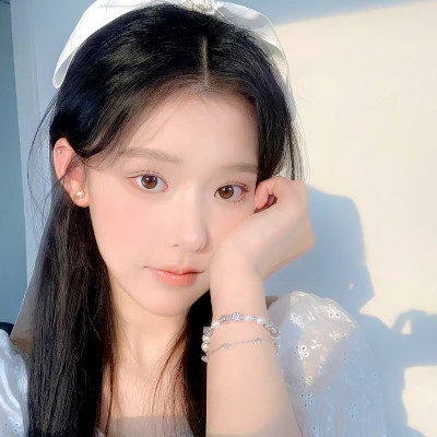精选好看的头像女生图片