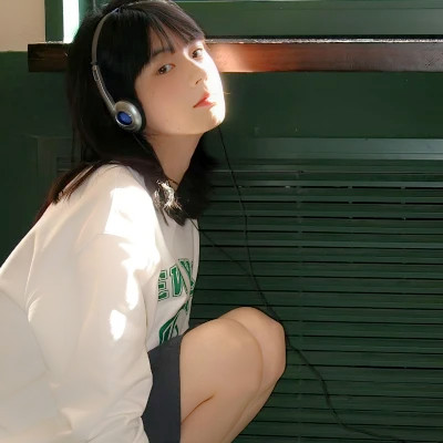 精选好看的头像女生图片