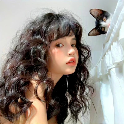 新颖女生微信头像图片