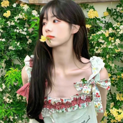 好看的绿色头像女生高清图片