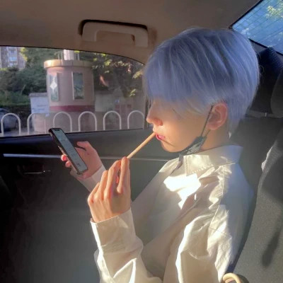 男生头像时尚潮流
