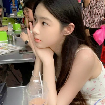 108张好看的女生头像图片