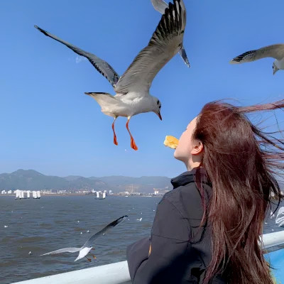 108张好看的女生头像图片