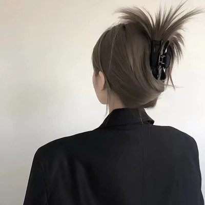 女生超好看的不露脸背影头像图片