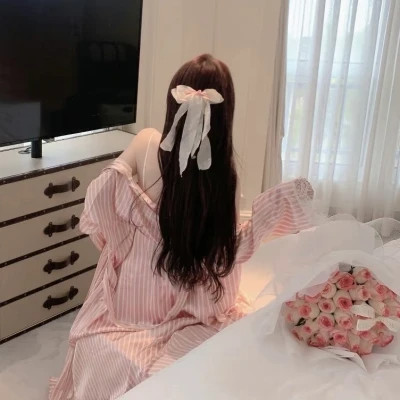 女生超好看的不露脸背影头像图片