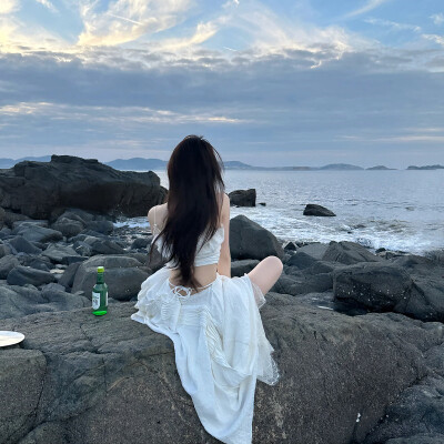 女生超好看的不露脸背影头像图片