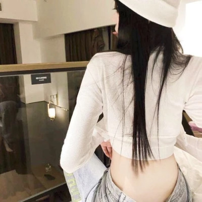 迷人女生背影头像