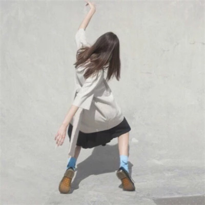 女生背影头像