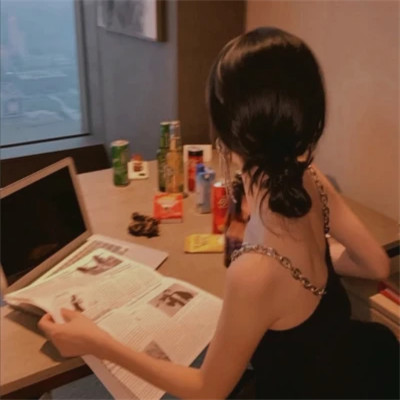 女生背影头像