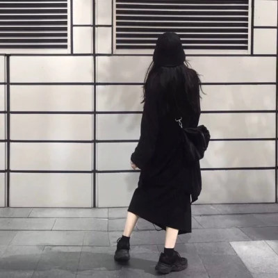 女生背影头像