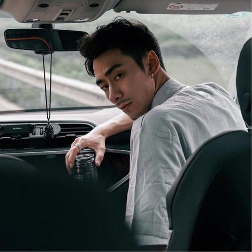 2025最好的男人头像图片