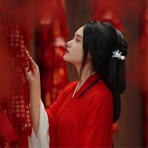 网上很火的伤感头像图片