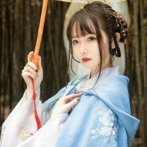网上很火的伤感头像图片