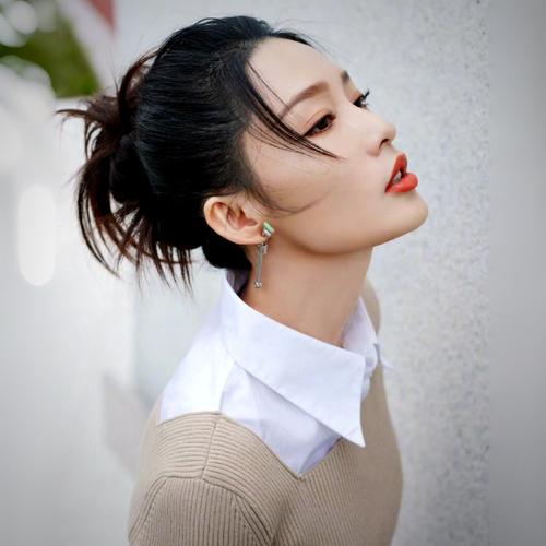 网上很火的伤感头像图片