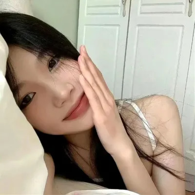 2025年最火人气爆棚的女生头像图片