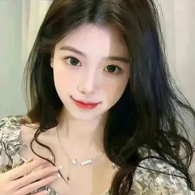 2025年最火人气爆棚的女生头像图片