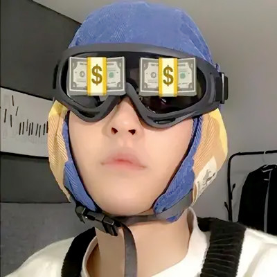 2025年最火男生头像图片精选