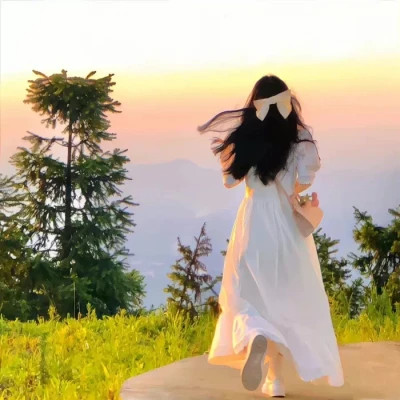 绝美不露脸背影女生头像图片
