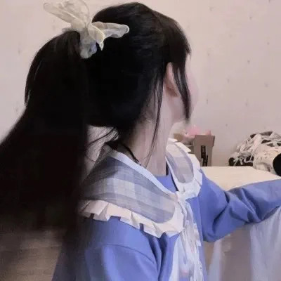 非常好看的不露脸女生背影头像