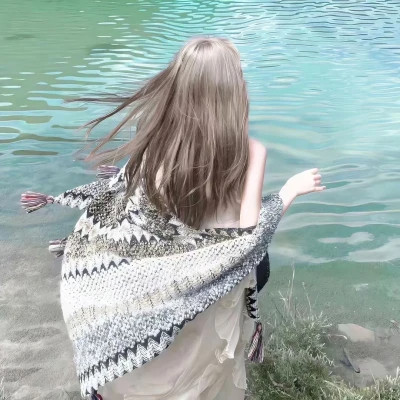 非常好看的不露脸女生背影头像