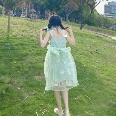 女生好看的有气质的背影图片头像