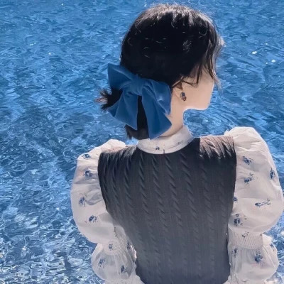 女生好看的有气质的背影图片头像