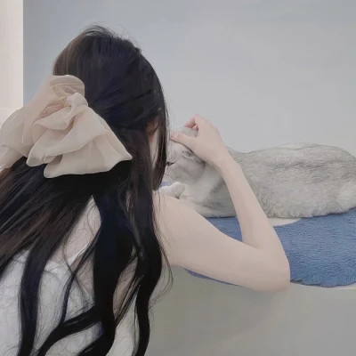 女生背影头像的唯美意境图片