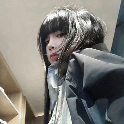 高级女生头像图片