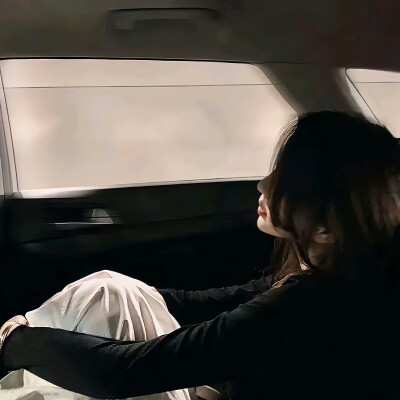高级女生头像图片