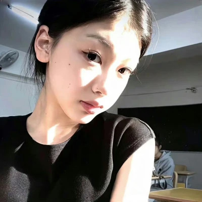 高级女生头像图片