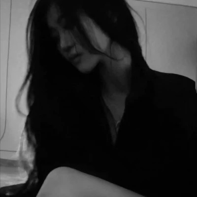 高级女生头像图片