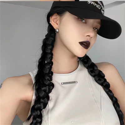 高质量的女生头像图片