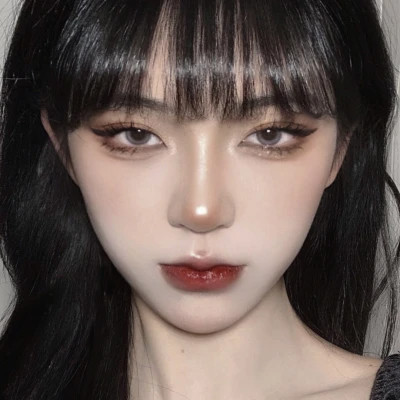精选高级女生头像图片