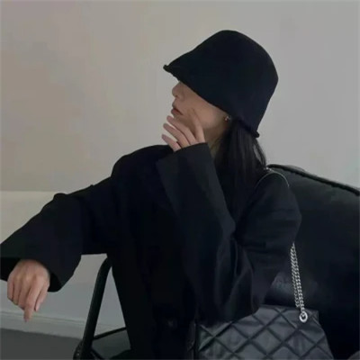 精选高级女生头像图片