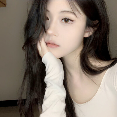 2025年女性头像图片精选
