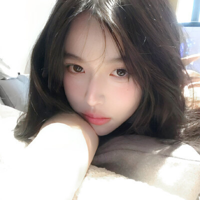 2025年女性头像图片精选