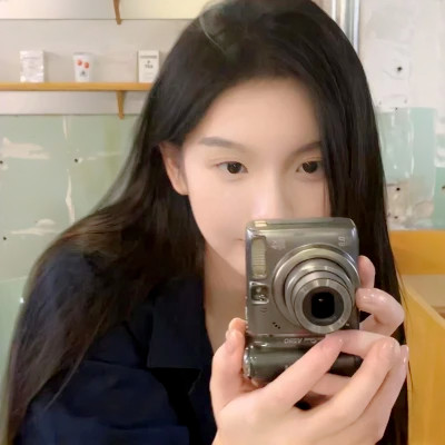 2025年女性头像图片精选